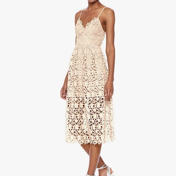 Dresses & Skirts - Brand new dress